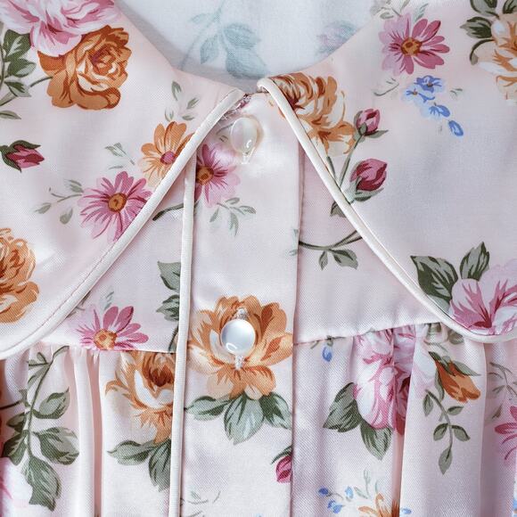 NWT VINTAGE BARBIZON Cuddleskin Satin Pink Floral Nightgown Medium Modest *Flaw - Picture 4 of 14